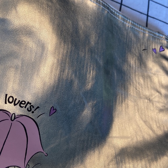 Brand new Disney Pouch cosmetic case - Picture 5 of 9